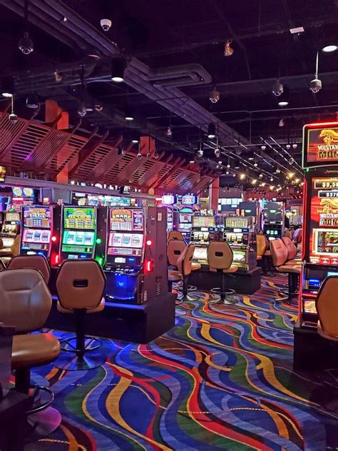 wheeling island casino reviews.